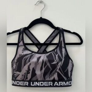 Under Armour Grey & Black Abstract Print Sports Bra with Crisscross Straps